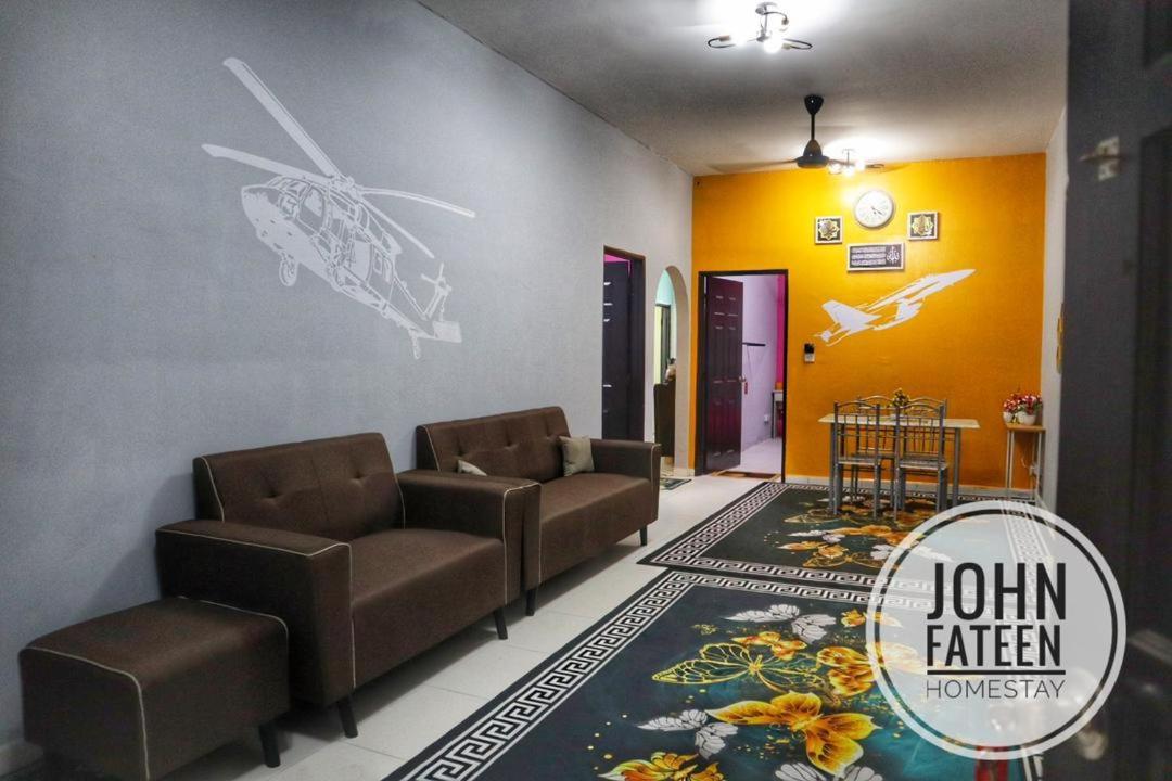 Apartment Manjung John Faten *